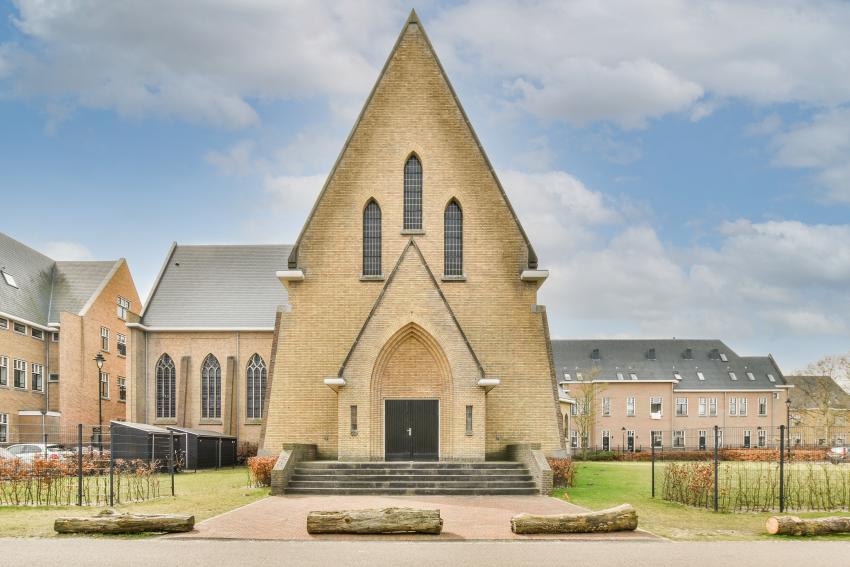 panoramic exterior view of the city church 2025 02 09 23 07 22 utc